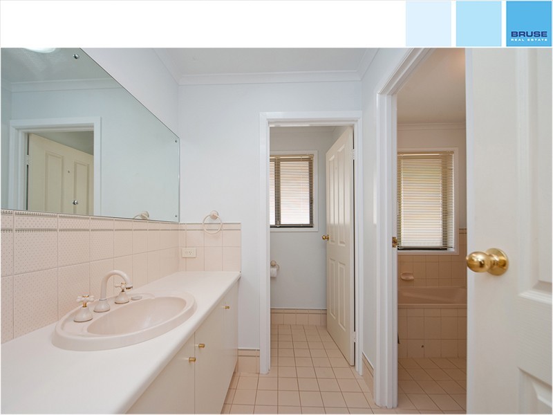 7 Ayles Court, Greenwith SA 5125