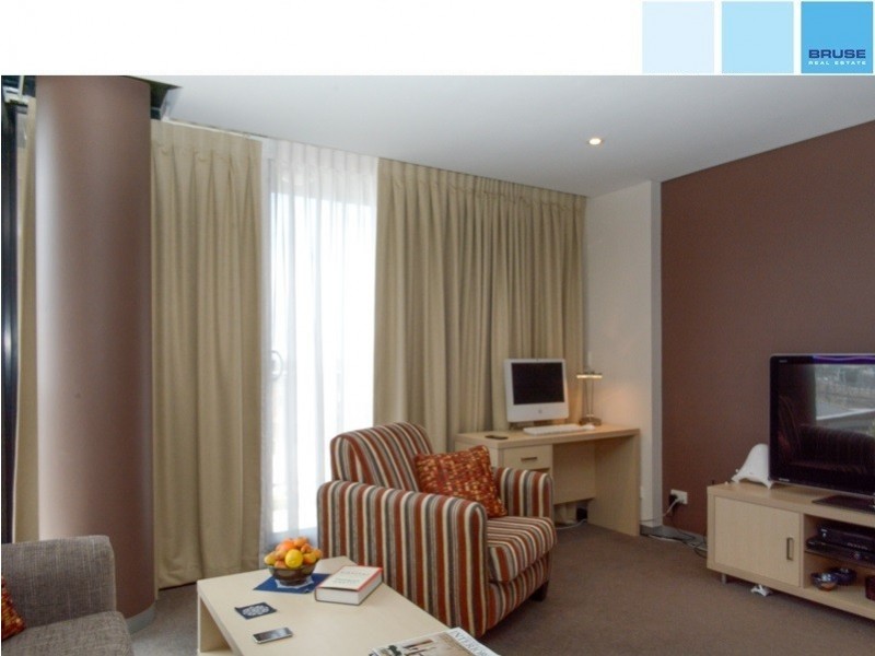 1002/102 – 105 North Terrace, Adelaide SA 5000