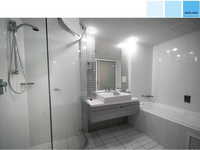 1606/102 – 105 North Terrace, Adelaide SA 5000