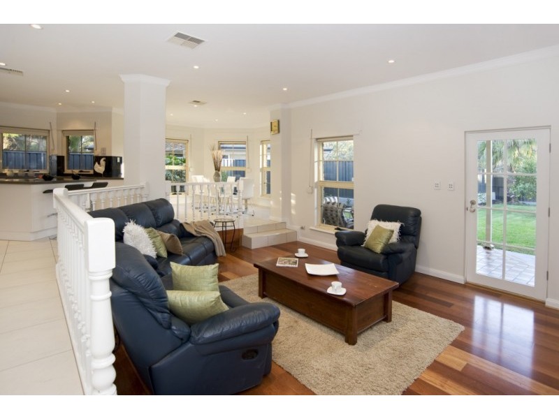 31 River Street, St Peters SA 5069