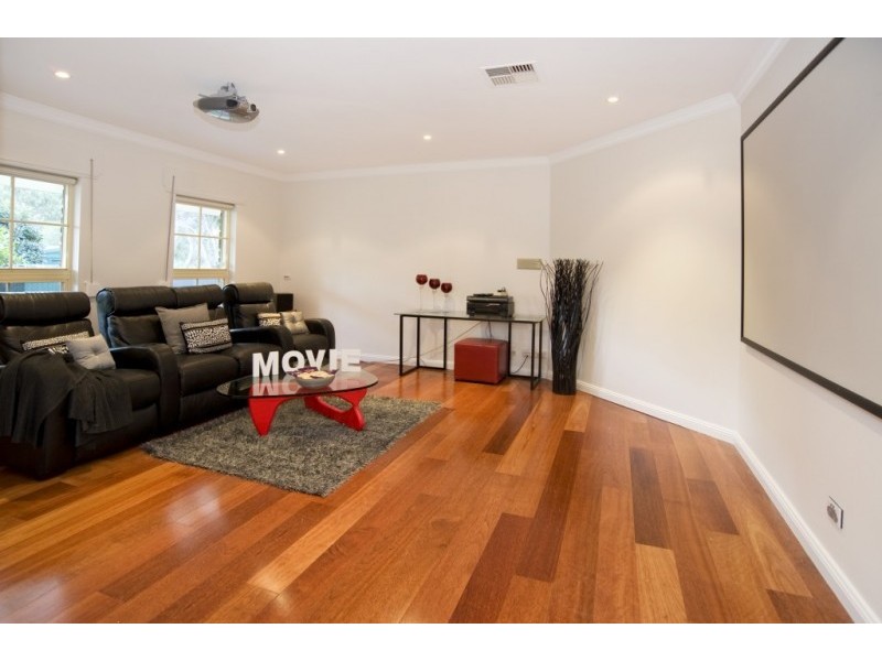 31 River Street, St Peters SA 5069