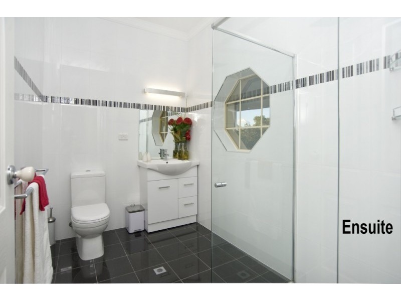 31 River Street, St Peters SA 5069