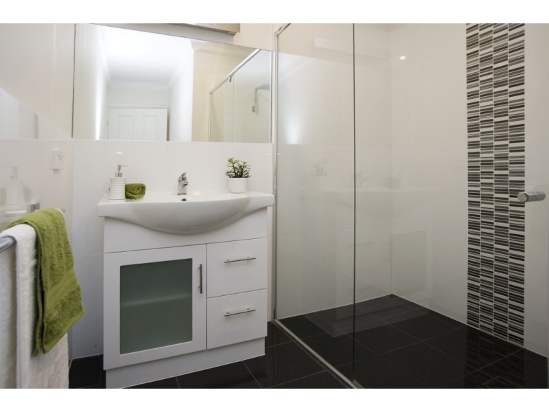 31 River Street, St Peters SA 5069