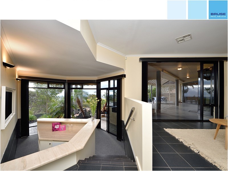 4 Riviera Court, Pasadena SA 5042