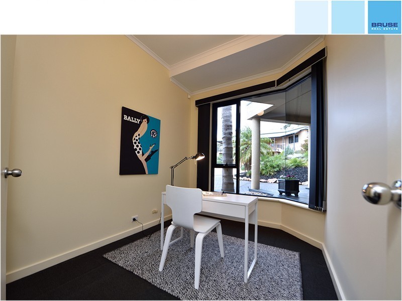 4 Riviera Court, Pasadena SA 5042