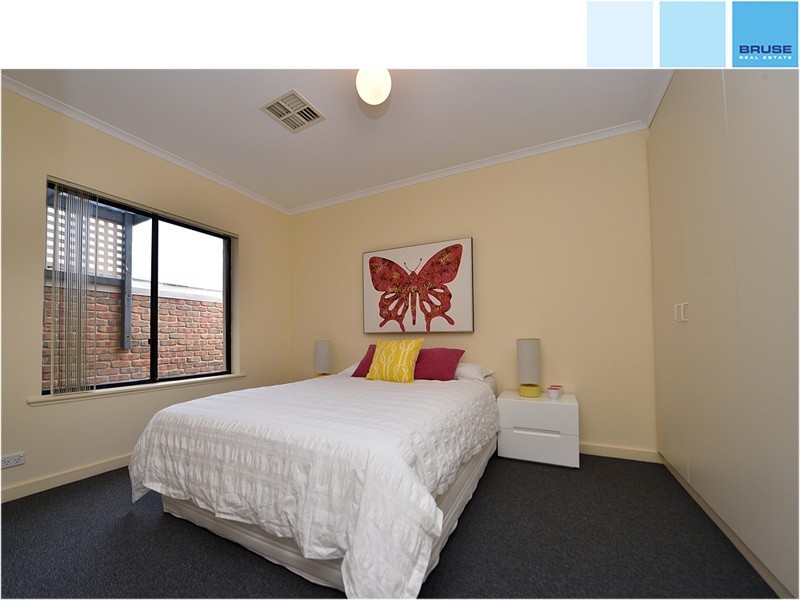 4 Riviera Court, Pasadena SA 5042