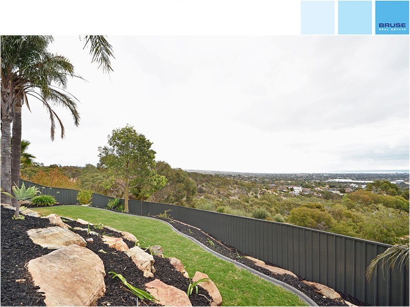 4 Riviera Court, Pasadena SA 5042