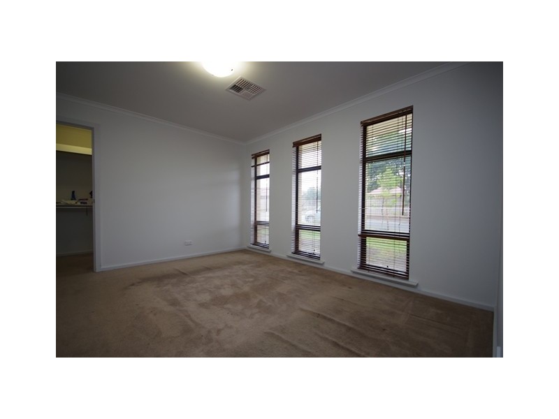 1a Thistle Avenue, Klemzig SA 5087