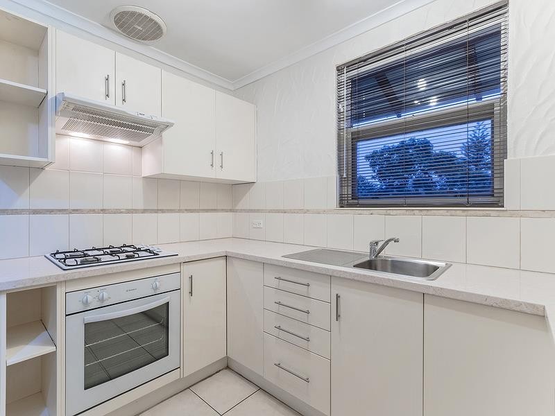 23/3 Broadway, Glenelg South SA 5045