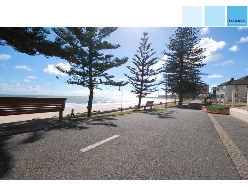 23/3 Broadway, Glenelg South SA 5045