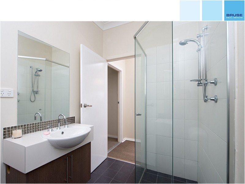 2/11 Torrens Avenue, Klemzig SA 5087