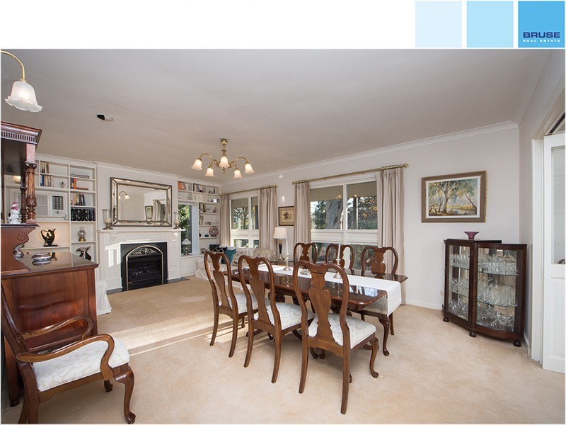 2 Hillside Street, Greenhill SA 5140