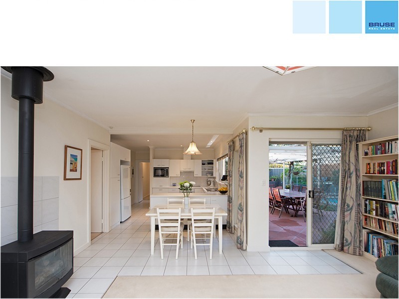 2 Hillside Street, Greenhill SA 5140