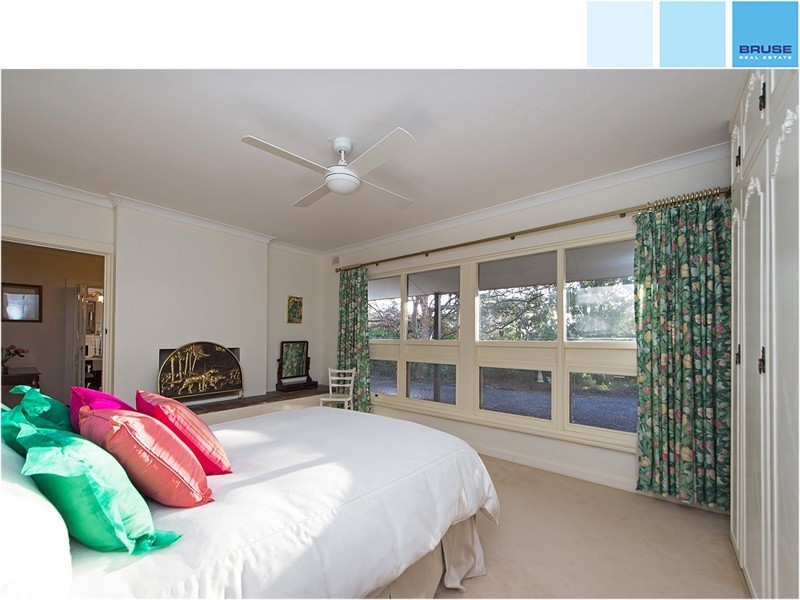 2 Hillside Street, Greenhill SA 5140