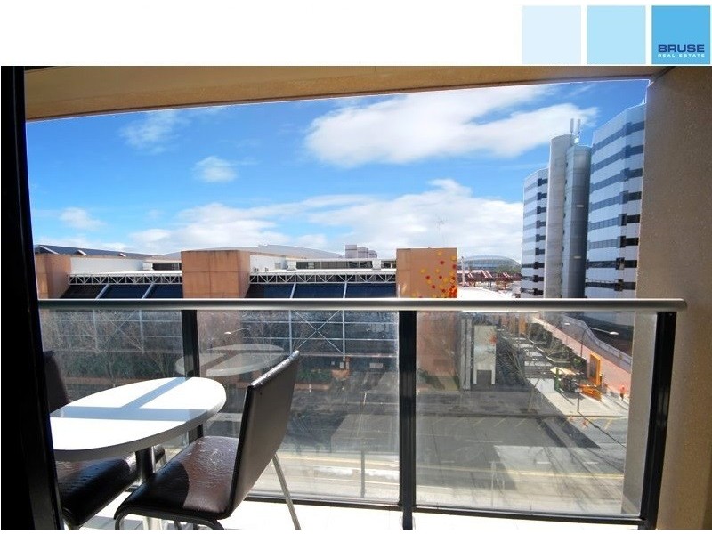 506/102 – 105 North Terrace, Adelaide SA 5000