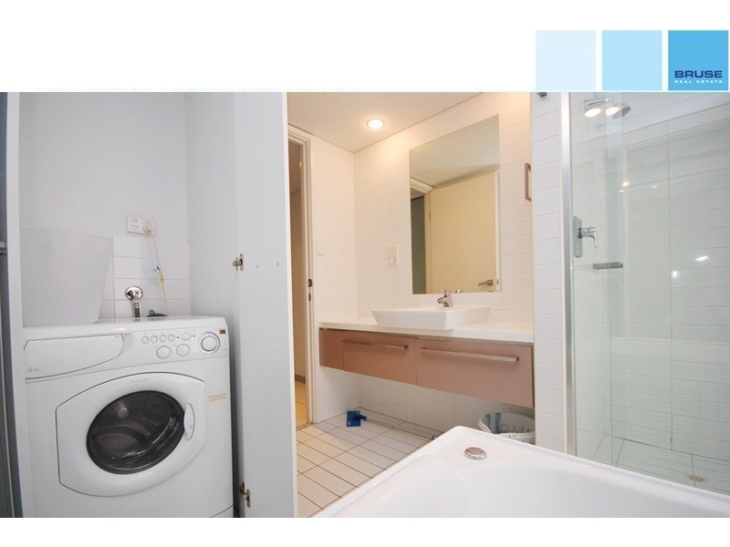 506/102 – 105 North Terrace, Adelaide SA 5000