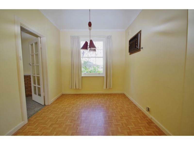 18 Day Road, Glen Osmond SA 5064