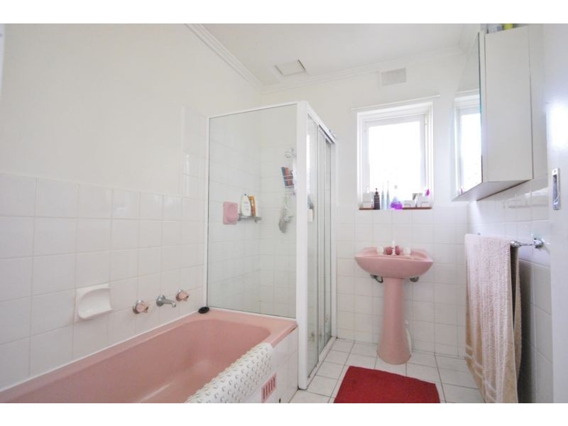 18 Day Road, Glen Osmond SA 5064