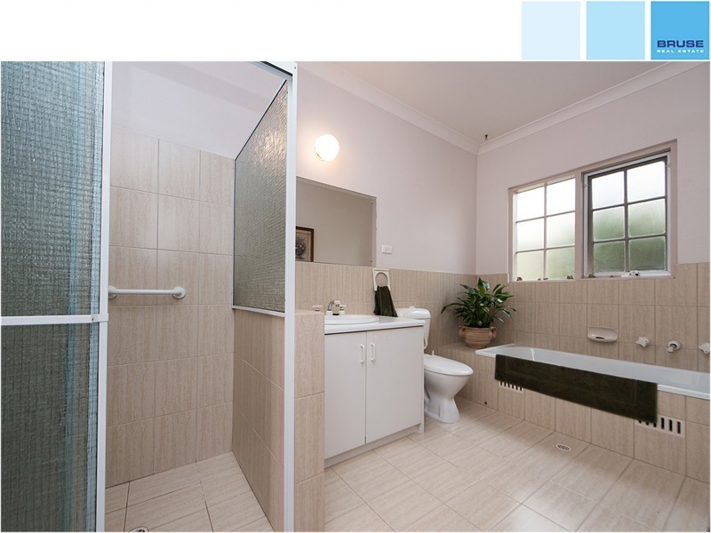 Residence 2/13 Rodda Road, Myrtle Bank SA 5064