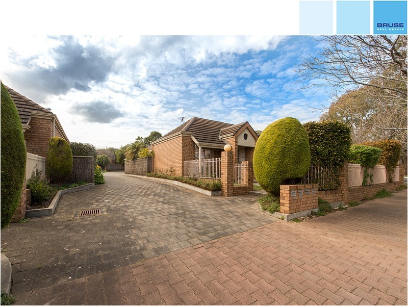 Residence 2/13 Rodda Road, Myrtle Bank SA 5064