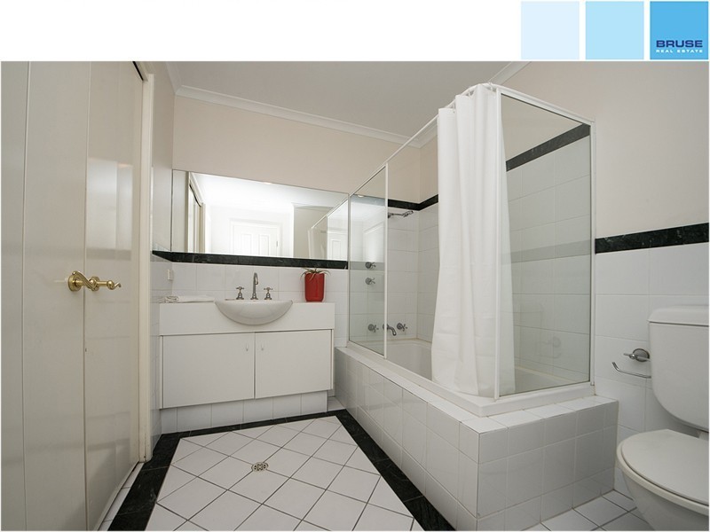 36/11 Charlick Circuit, Adelaide SA 5000