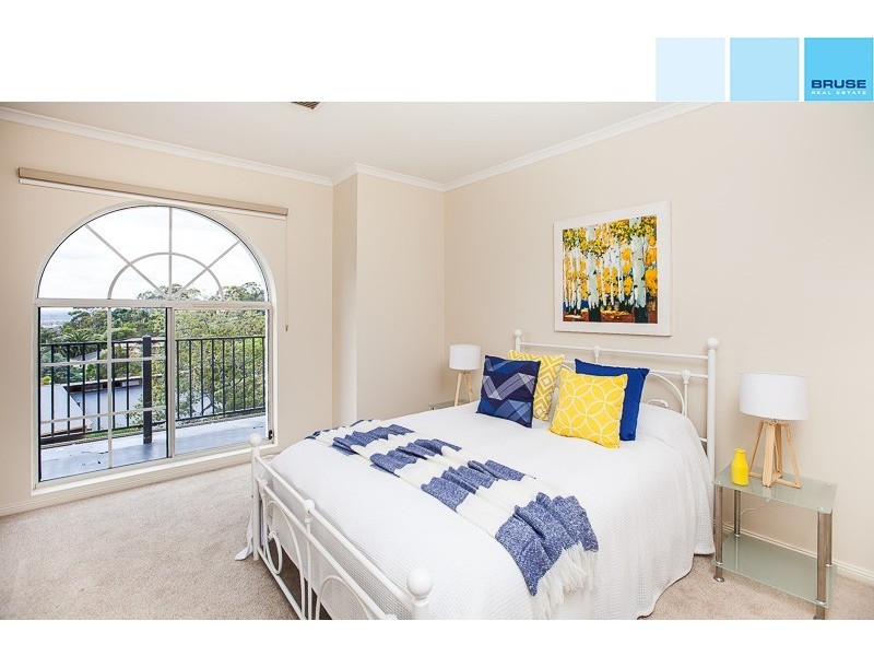 2 Glengarry Drive, Woodforde SA 5072