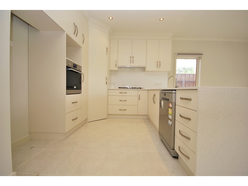 2F Freeman Avenue, Tranmere SA 5073