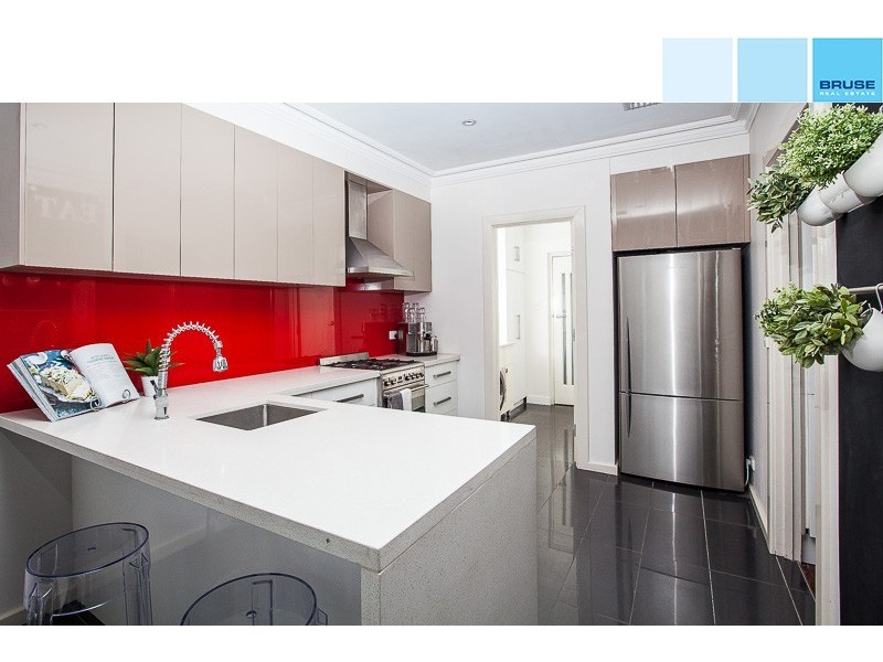 2 Wood Road, Paradise SA 5075