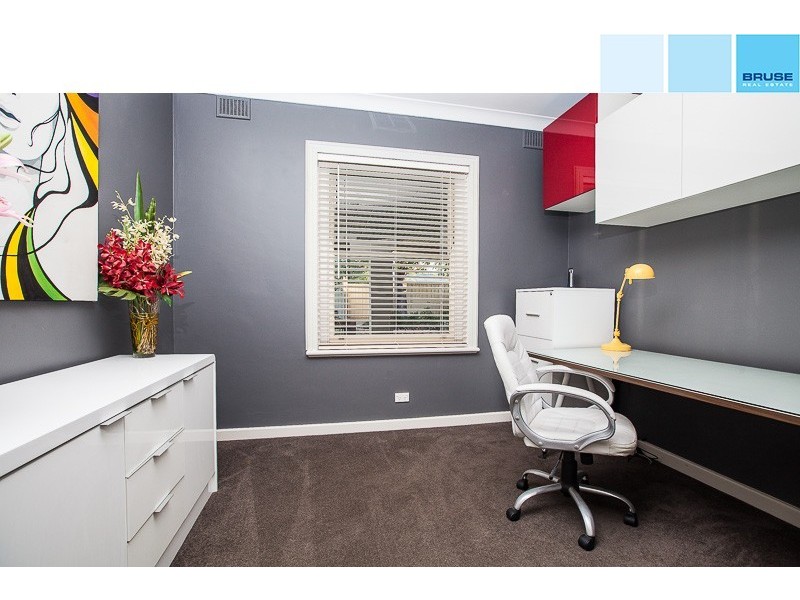 2 Wood Road, Paradise SA 5075