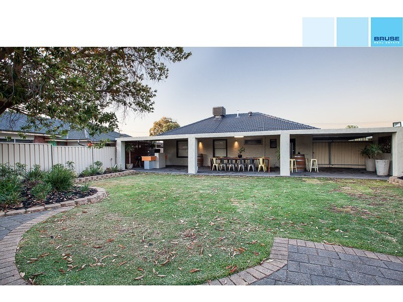 2 Wood Road, Paradise SA 5075