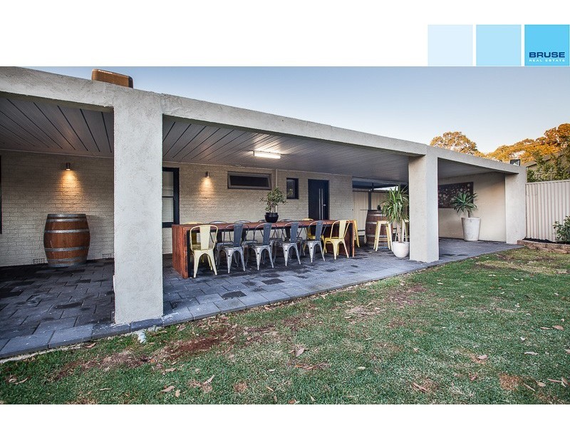 2 Wood Road, Paradise SA 5075