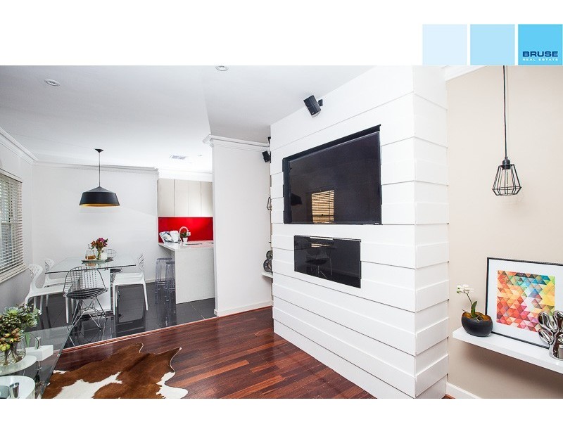 2 Wood Road, Paradise SA 5075