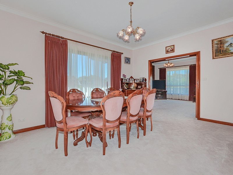 2 Rosebud Grove, Dernancourt SA 5075