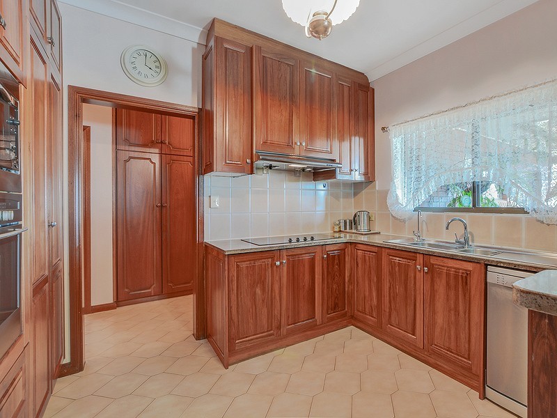 2 Rosebud Grove, Dernancourt SA 5075