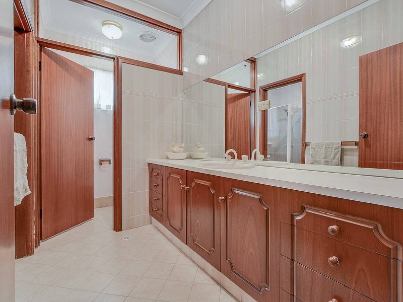 2 Rosebud Grove, Dernancourt SA 5075