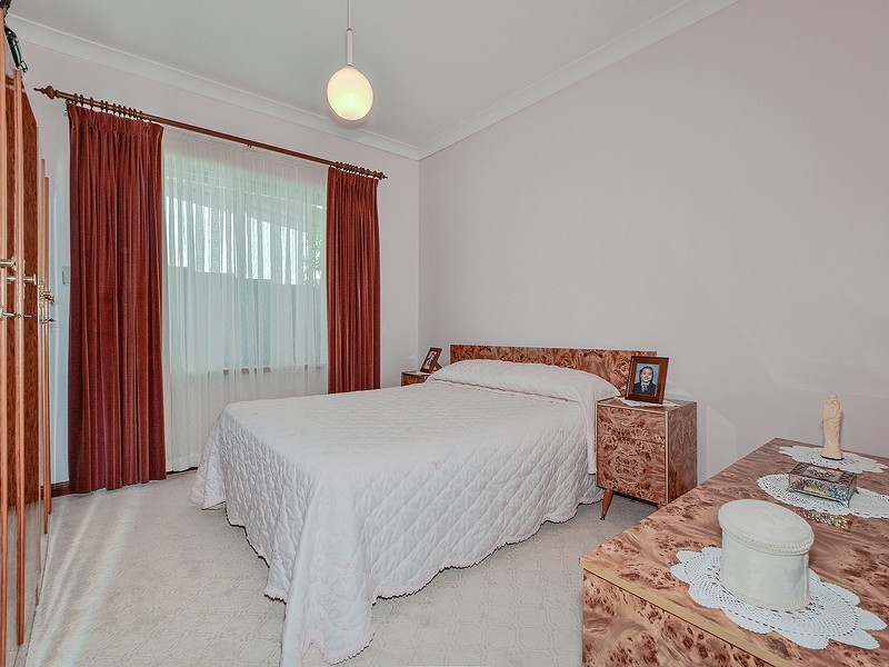 2 Rosebud Grove, Dernancourt SA 5075