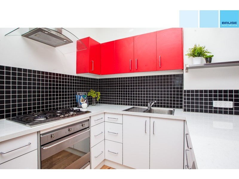 9/11 Winifred Street, Adelaide SA 5000