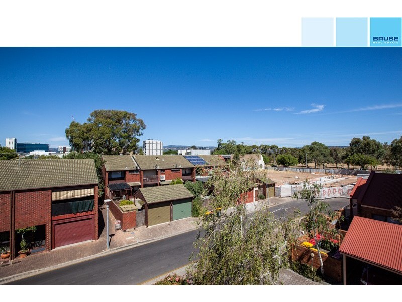 9/11 Winifred Street, Adelaide SA 5000