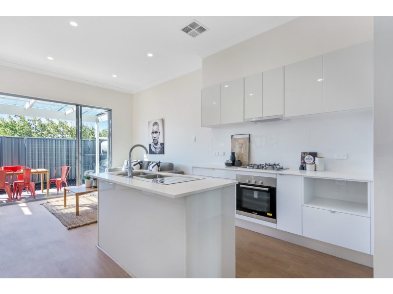 9 Gordon Avenue, Rostrevor SA 5073