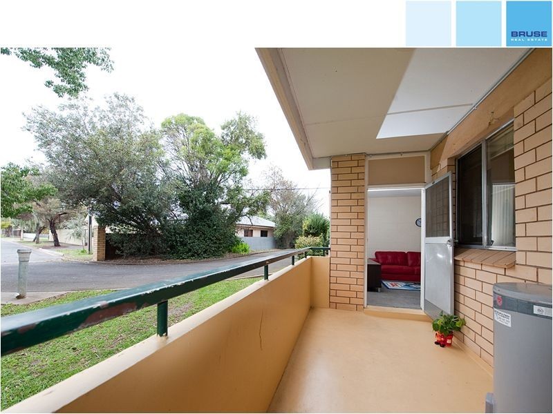 2/21 Laught Street, Black Forest SA 5035