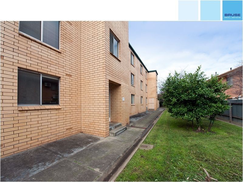 2/21 Laught Street, Black Forest SA 5035
