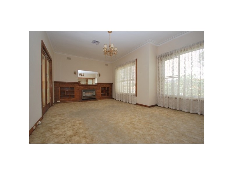 30 Dunrobin Road, Hove SA 5048