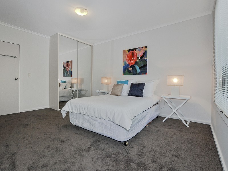 5/232 Hutt Street (Enter via Gilles Street), Adelaide SA 5000