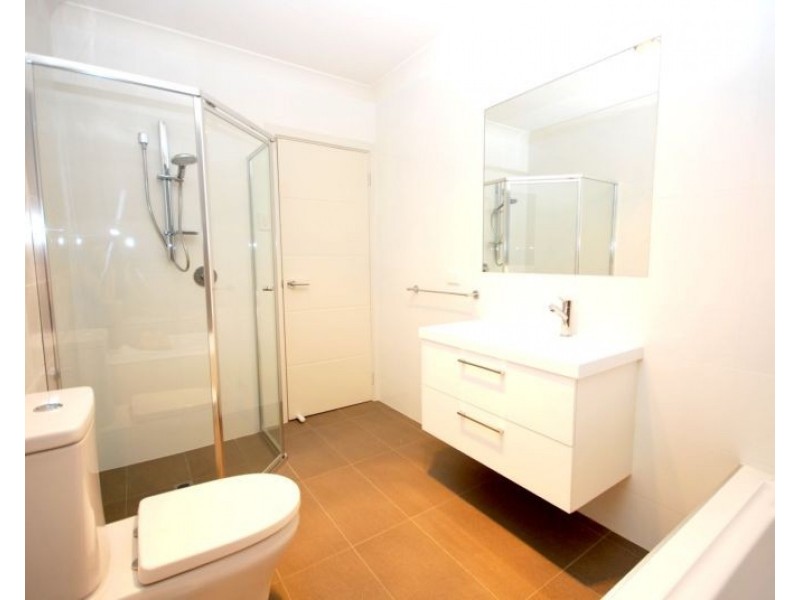 2/250 Military Road, Henley Beach SA 5022