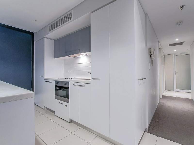 1206/102 – 105 North Terrace, Adelaide SA 5000