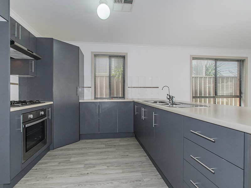 38 Lavinia Street, Athol Park SA 5012