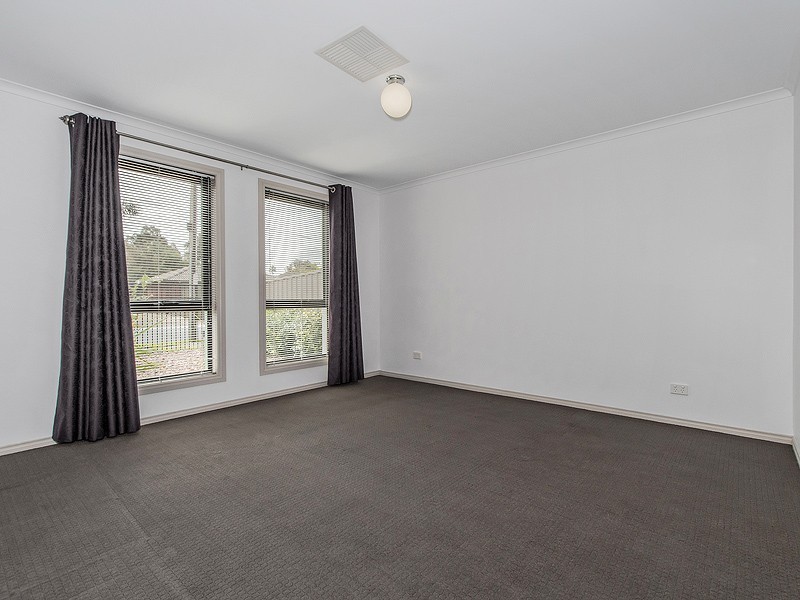 38 Lavinia Street, Athol Park SA 5012