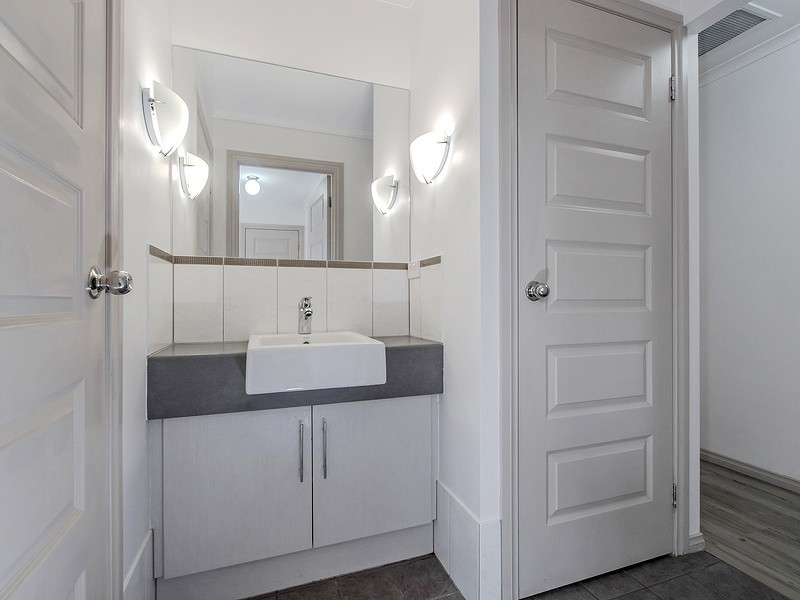 38 Lavinia Street, Athol Park SA 5012