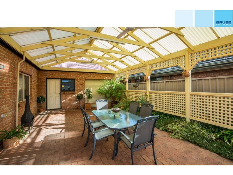 8 Victoria Drive, Oakden SA 5086