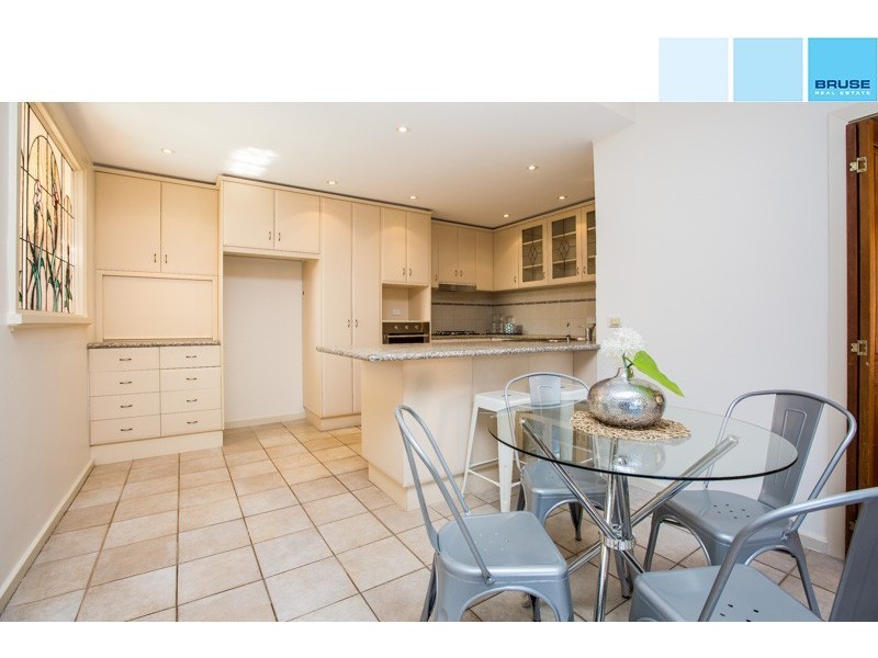 3 Iona Avenue, Woodforde SA 5072